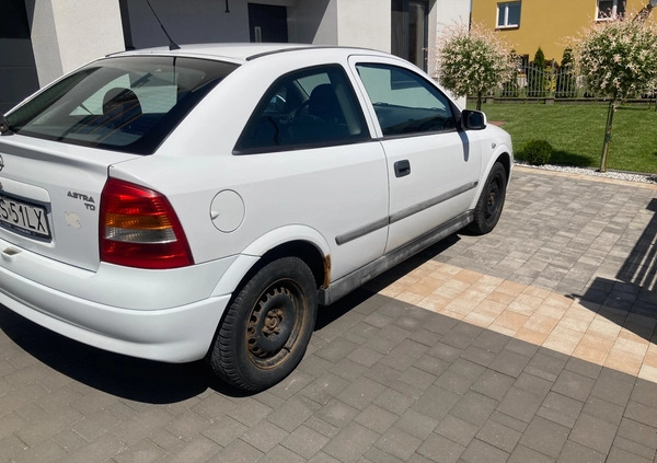 Opel Astra cena 2600 przebieg: 249733, rok produkcji 1999 z Ropczyce małe 121